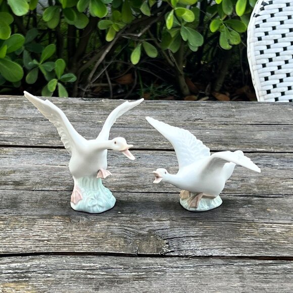 Lot 2 Lladro Duck Goose Geese Figurines Flying Taking Flight 1264 & 1265 Vintage - Picture 1 of 14